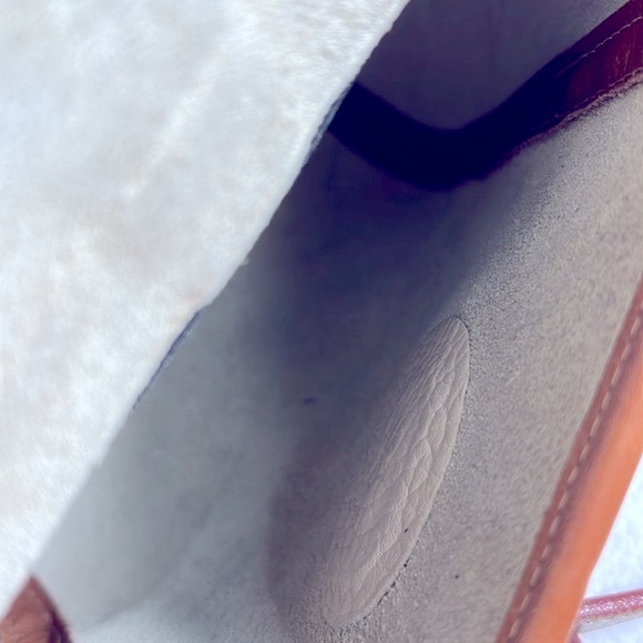 🦆 DOONEY & BOURKE AWL EAST WEST SMALL FLAP VINTAGE CREAM BRITISH TAN CROSSBODY - Picture 11 of 14